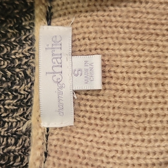 Oversized Aztec Knit Sweater Cardigan Size Small - Picture 3 of 5